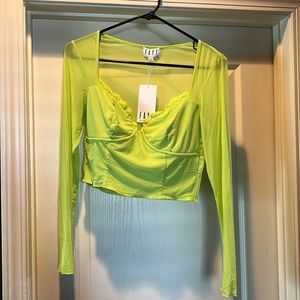 Fayt Fleur Mesh Top Kiwi Green size 10 crop